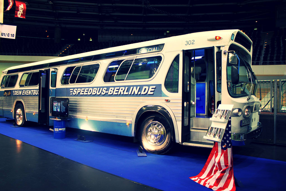 Partybus für Junggesellinnenabschied - Berlin-Dreamboys.com